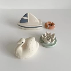 Jouets Pour Le Bain "Cygne" CAM CAM 7 Jouets Pour Le Bain "Cygne" CAM CAM -Bébés Produits Magasin jouets pour le bain cygne cam cam 2
