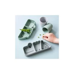 Assiette Compartimentée En Silicone Et Ventouse "Croco" DONE BY DEER -Bébés Produits Magasin plaque de collation stick stay en silicone croco done by deer 3