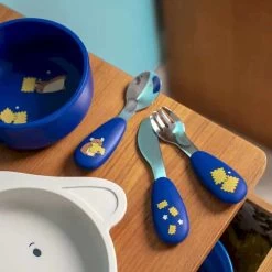 Set Couverts Silicone "Puce & Pilou" MOULIN ROTY -Bébés Produits Magasin set couverts silicone puce pilou moulin roty 3